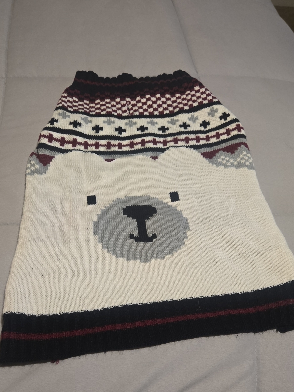 Medium Dog Sweater With Polar Bear
